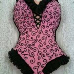 Boston-Burlesque- Massachusetts-Tiger-skin-female-girly-body